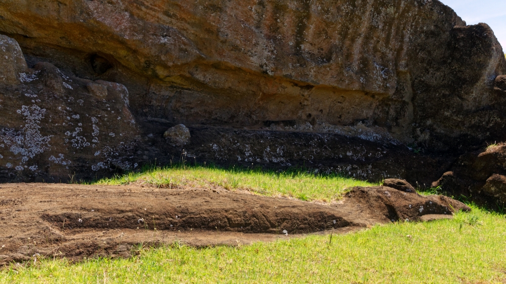 20 - Ile De Pâques (46) - Rano Raraku.jpg